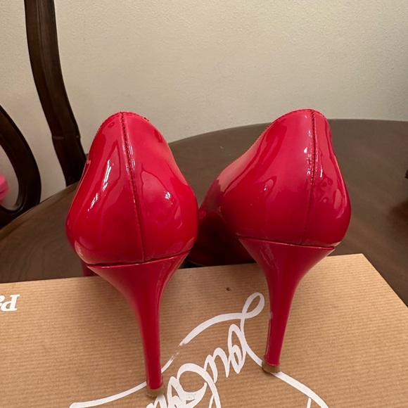 Christian Laotian heels 👠 - Picture 6 of 7